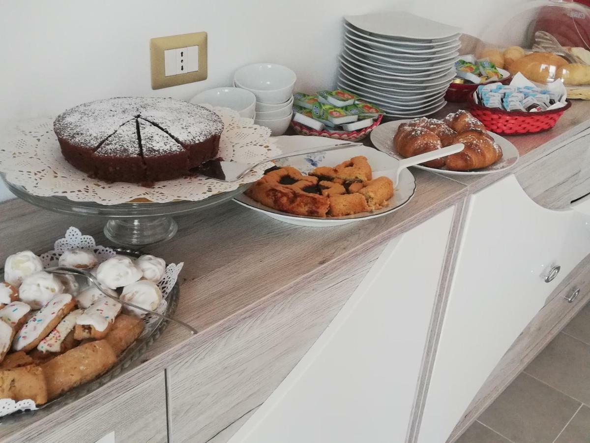 B&B Fiori Di Pesco Fertilia Eksteriør billede